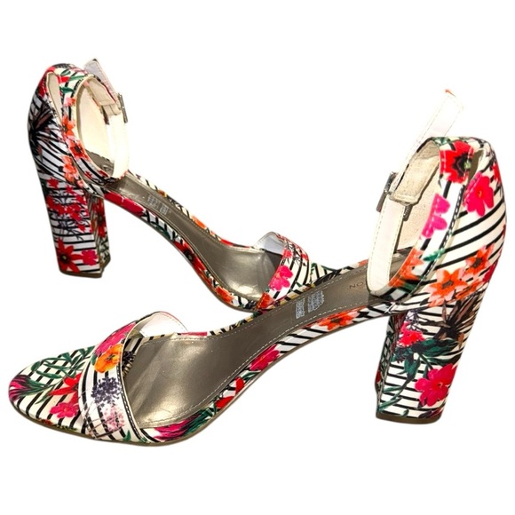 Worthington Multicolor Block Heels Size 10 – Bold, Flirty, Fun Statement - Picture 3 of 7